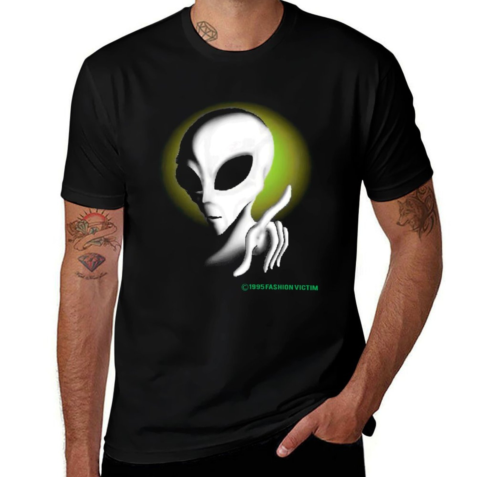 Vintage Fashion Victim Shirt - 1995 ALIEN Vintage Glow In The