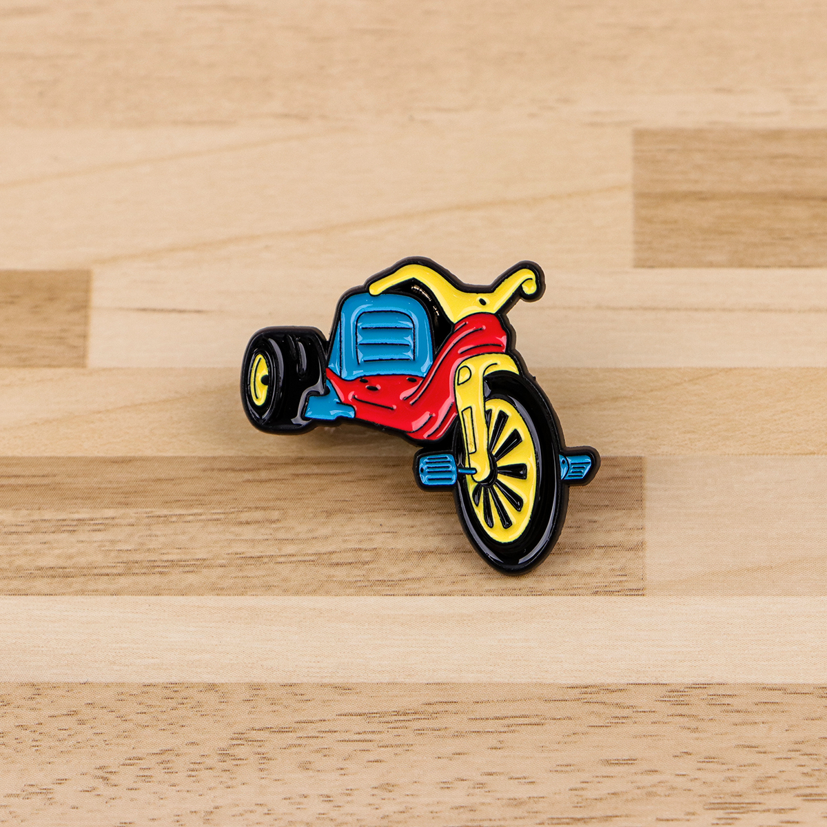 Retro Bicycle Enamel Pin Vinta - Vintage Fashion Stores avaliação e preço