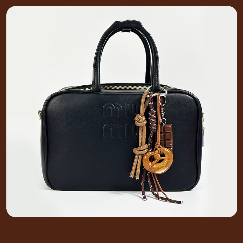 Trend Charm Bag Pendant Luxury - Vintage Fashion Ornaments avaliação e preço
