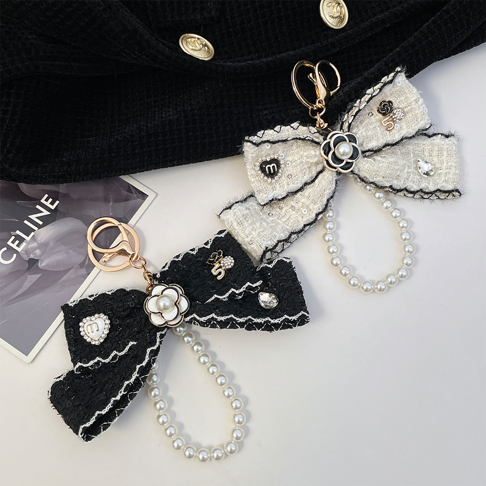 2026 Women's Cloth Bowknot Key - Vintage Fashion Ornaments avaliação e preço