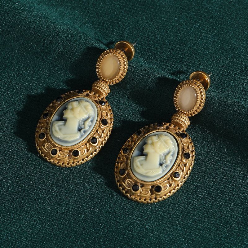 Vintage Cameo Jewelry Sets Nat - Vintage Fashion Retro Outfit avaliação e preço
