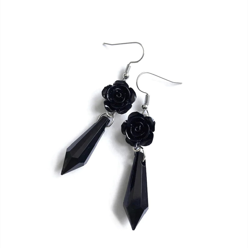 New Goth Black Rose Earrings w - Vintage Victorian Fashion avaliação e preço