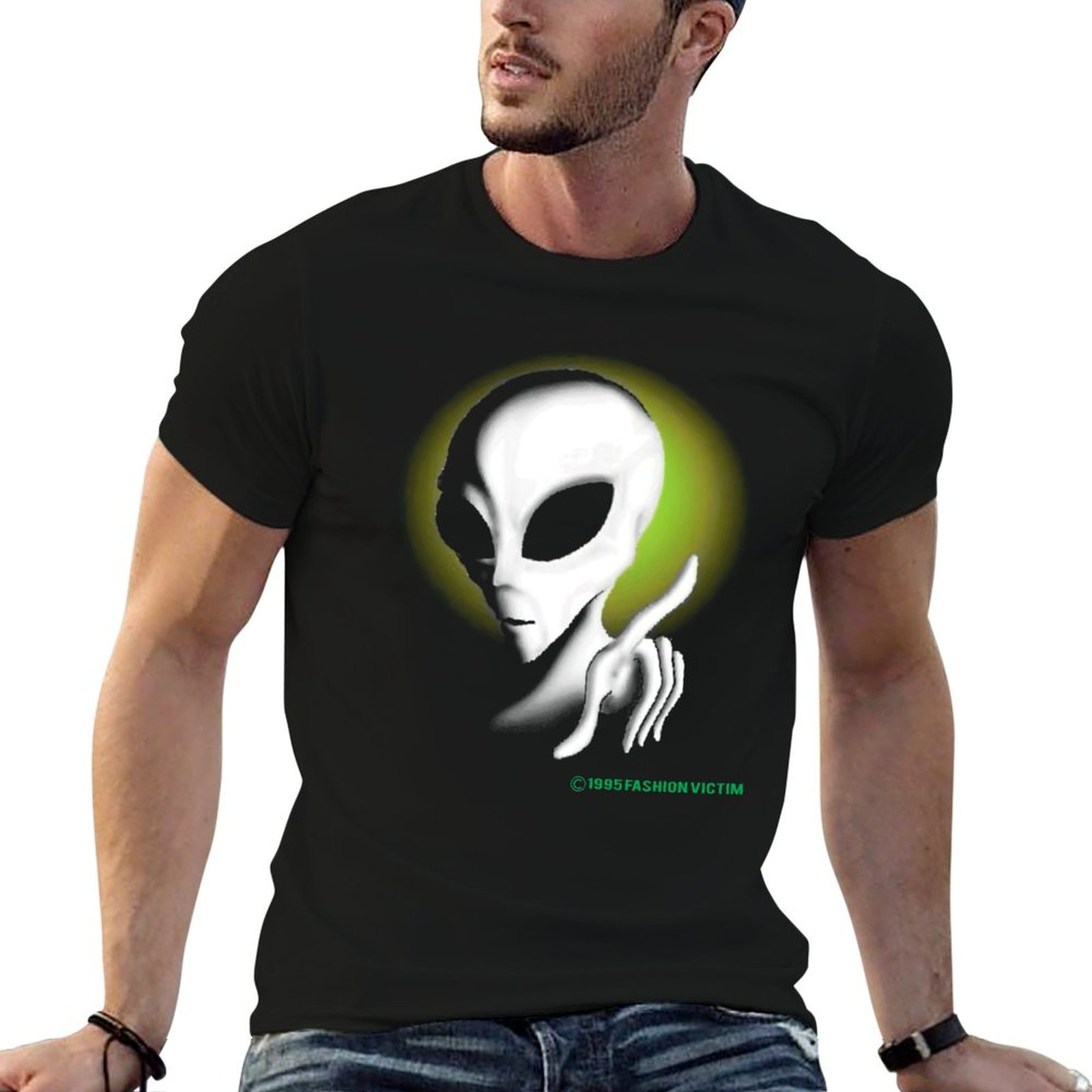 1995 ALIEN Vintage Glow In The - Vintage Fashion Victim Shirt avaliação e preço