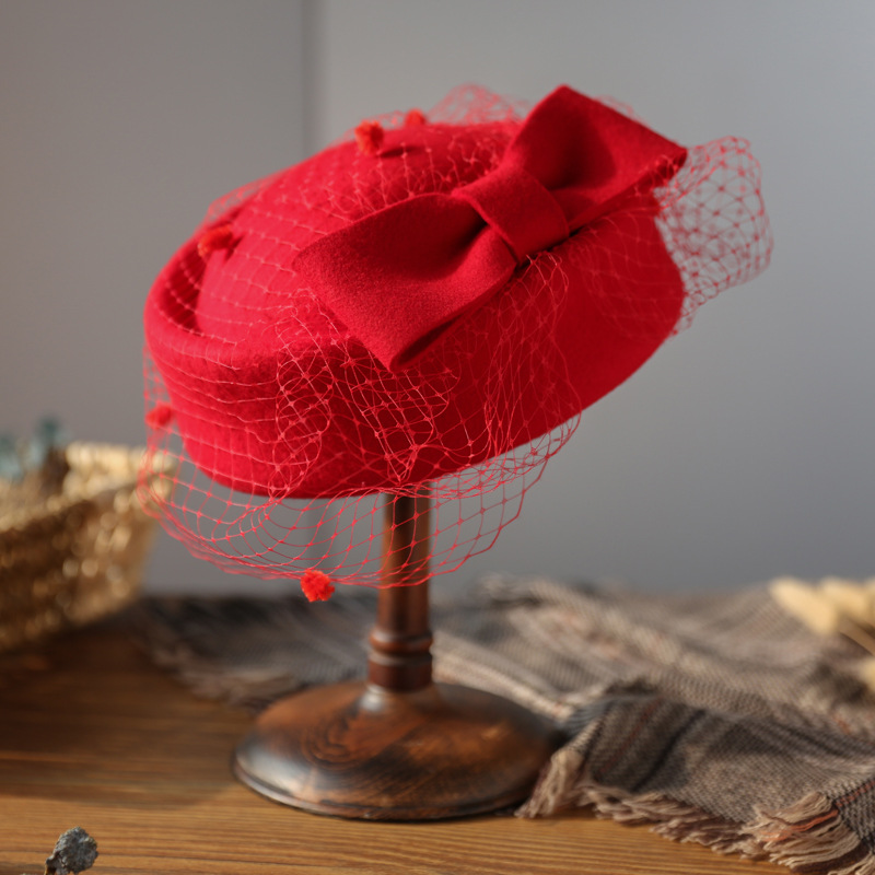 British Style Wool Beret with  - Vintage Fashion Influencers avaliação e preço