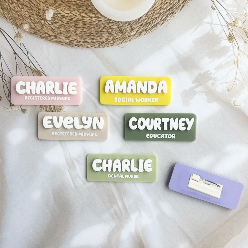 Custom Name Brooch Personalize - Vintage Fashion Jobs avaliação e preço