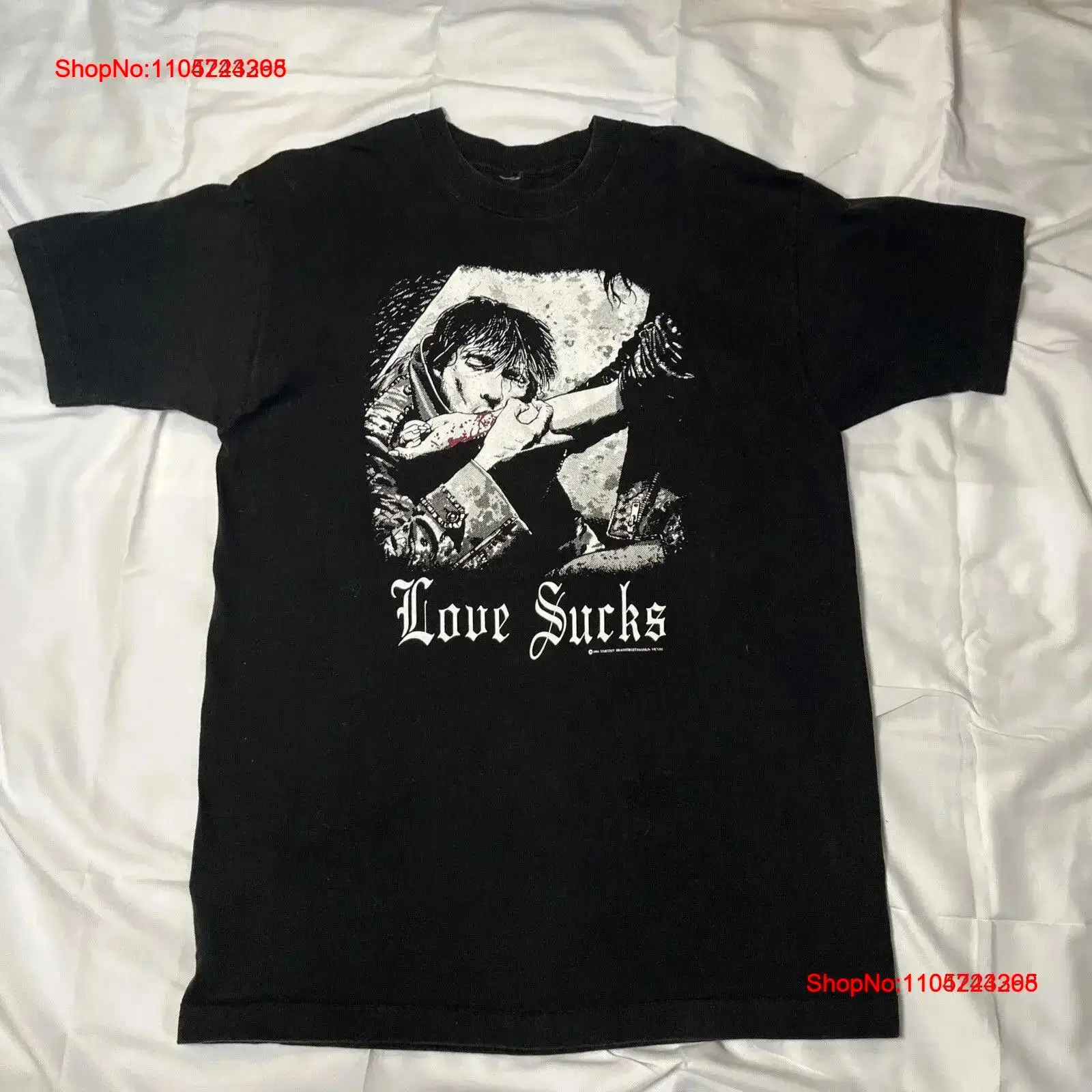 Vintage 90s Love Sucks Vampire - Vintage Fashion Victim Shirt avaliação e preço