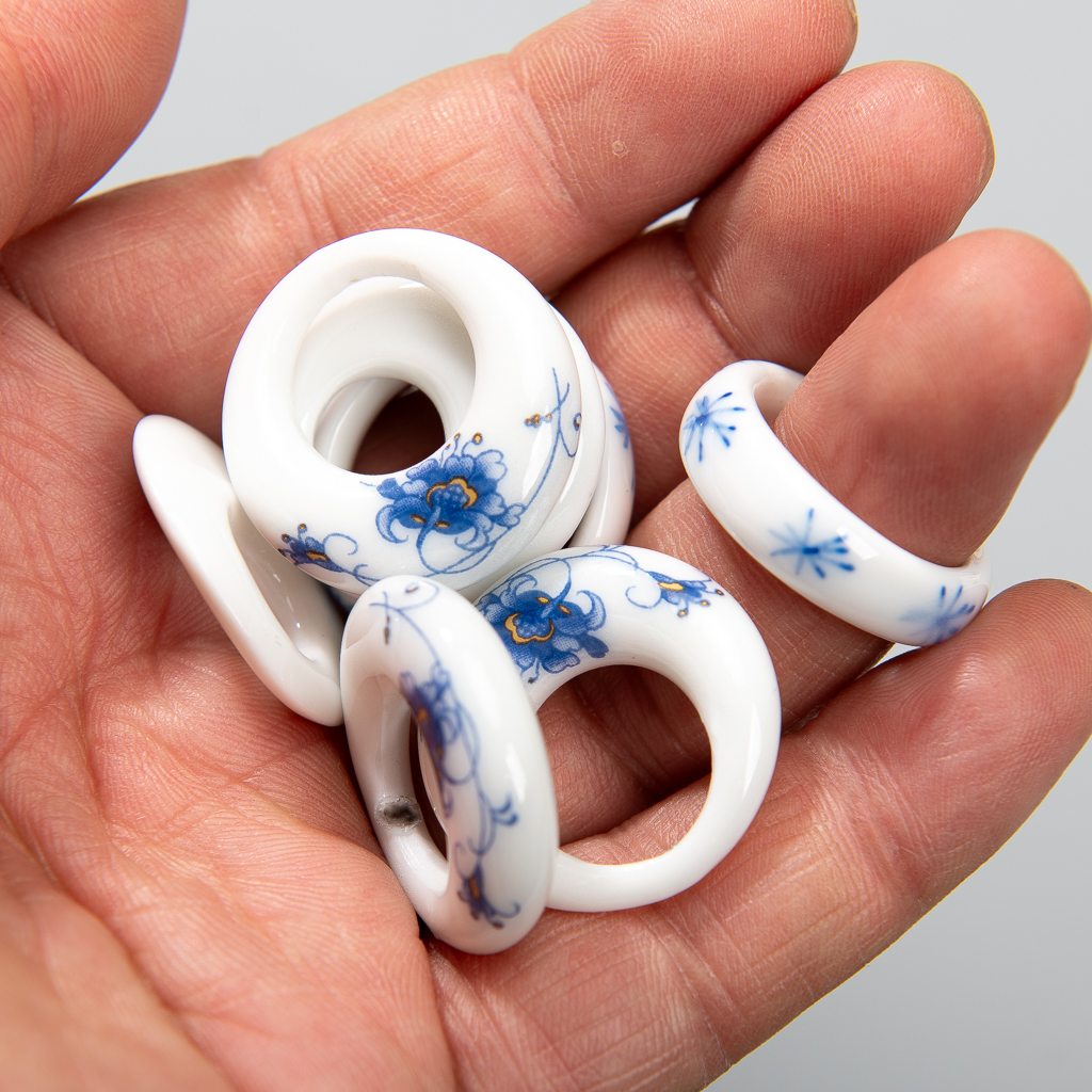 Vintage Floral Ceramic Pendant - Vintage Fashion Rings avaliação e preço